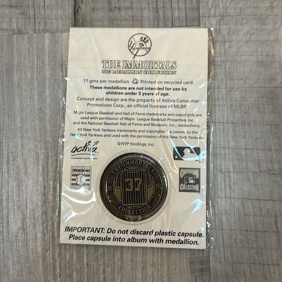 Casey Stengel #37 Immortals 2005 Medallion Collection New York Post Yankees Coin - Picture 2 of 7